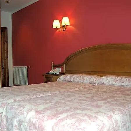 Hotel Puente